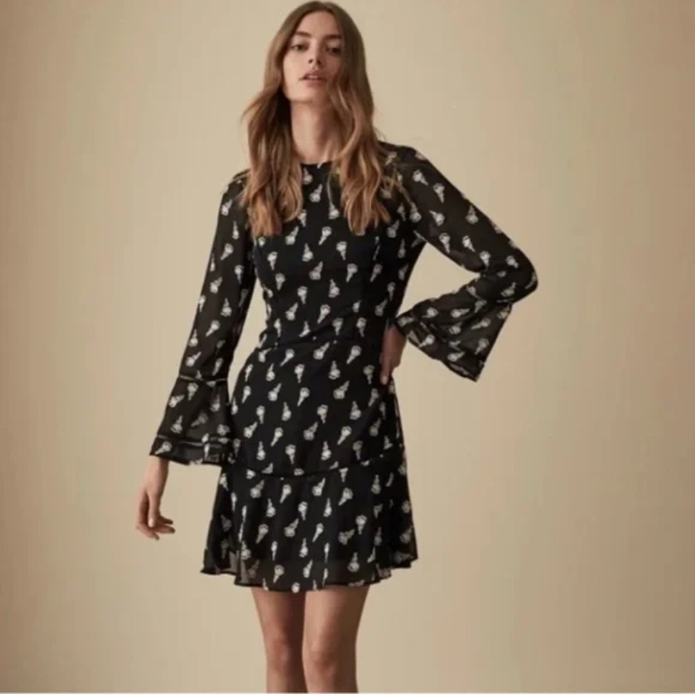 Reiss Yvette Floral Jacquard Bell Sleeve Dress. Size 0.